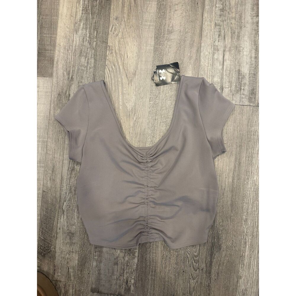 NWT Light Purple Under Armour Ribbed Fitted T Shirt